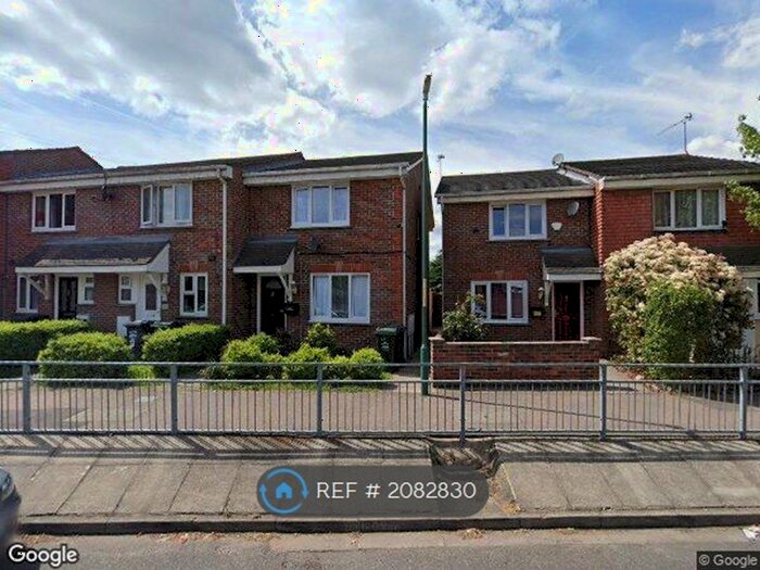 3 Bedroom End Of Terrace House To Rent In Joyce Green Lane, Dartford, DA1