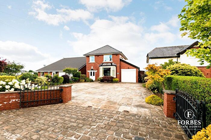 3 Bedroom Detached House For Sale In , Ribchester Road, Clayton-le-Dale, Blackburn, BB1
