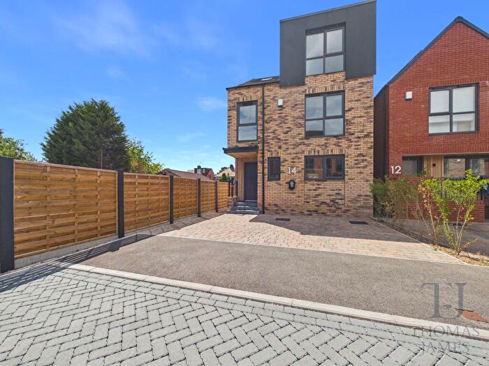 4 Bedroom Detached House For Sale In Firmin Way, Nottingham, NG11