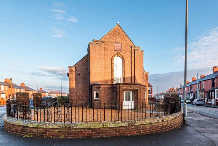 2 Bedroom Flat To Rent In Methodist Court, Currock, CA2