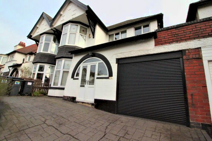 5 Bedroom Semi-Detached House To Rent In Rotton Park Road, Edgbaston, Birmingham, B16