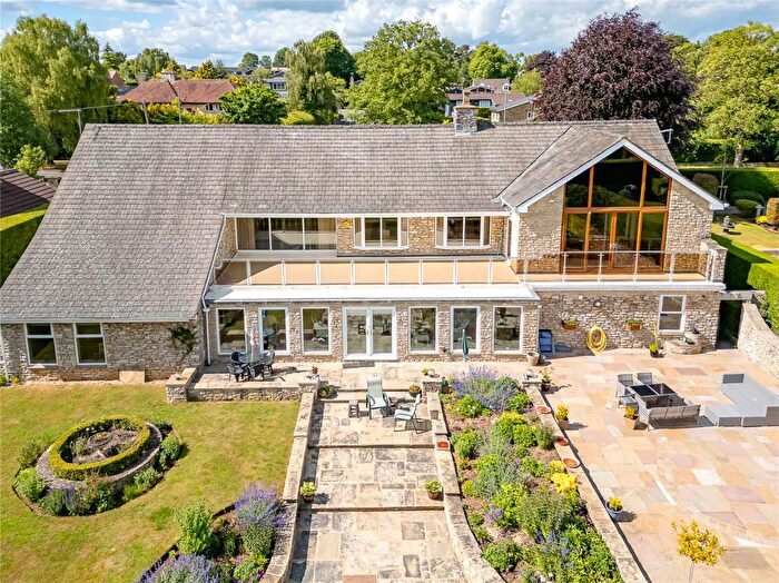 5 Bedroom Detached House For Sale In Sicklinghall Road, Linton, LS22