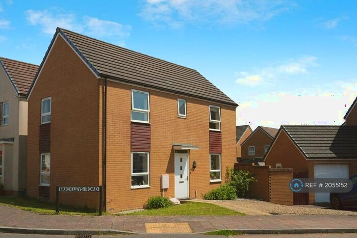3 Bedroom Detached House To Rent In Buckleys Road, Patchway, Bristol, BS34