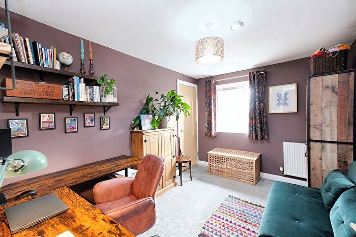 2 Bedroom Flat For Sale In Devonshire Road, Eccles, M30
