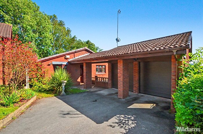 3 Bedroom Bungalow For Sale In Weaverside Avenue, Sutton Weaver, WA7