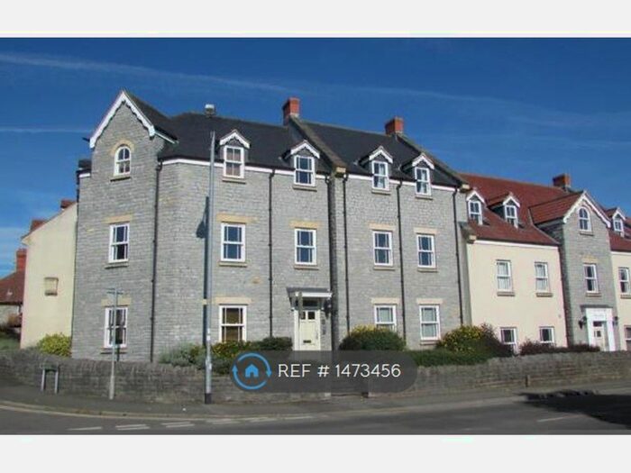 2 Bedroom Flat To Rent In The Cross, Street, BA16