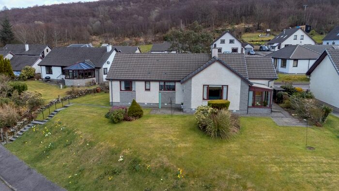 3 Bedroom Bungalow For Sale In Baycroft, Strachur, Argyll And Bute, PA27