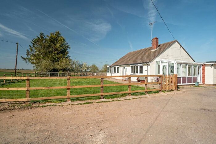 2 Bedroom House For Sale In Mill Road, Great Bardfield, Braintree, CM7