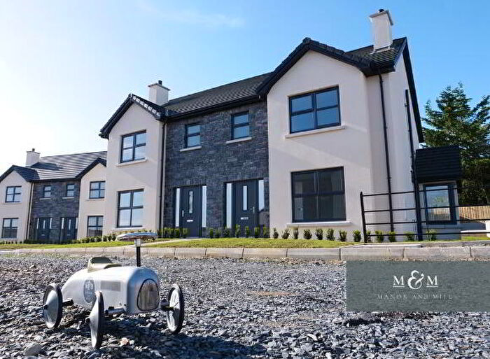 3 Bedroom Semi-Detached House For Sale In Maynooth Court, Richhill, BT61