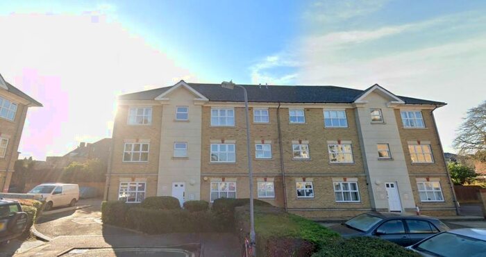 1 Bedroom Apartment To Rent In Stapleford Close, Chelmsford, CM2