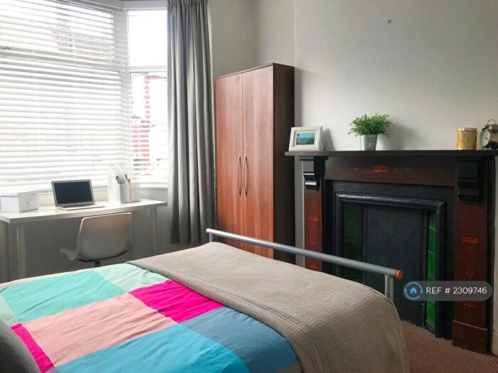 4 Bedroom Terraced House To Rent In Queensland Avenue, Coventry, CV5