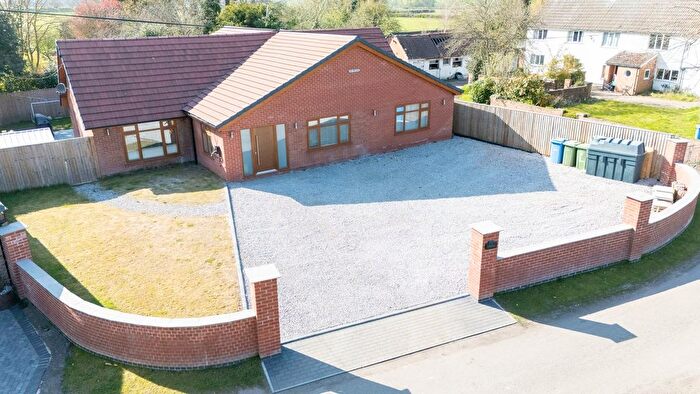 4 Bedroom Detached Bungalow For Sale In Church Lane, West Drayton, Retford, DN22