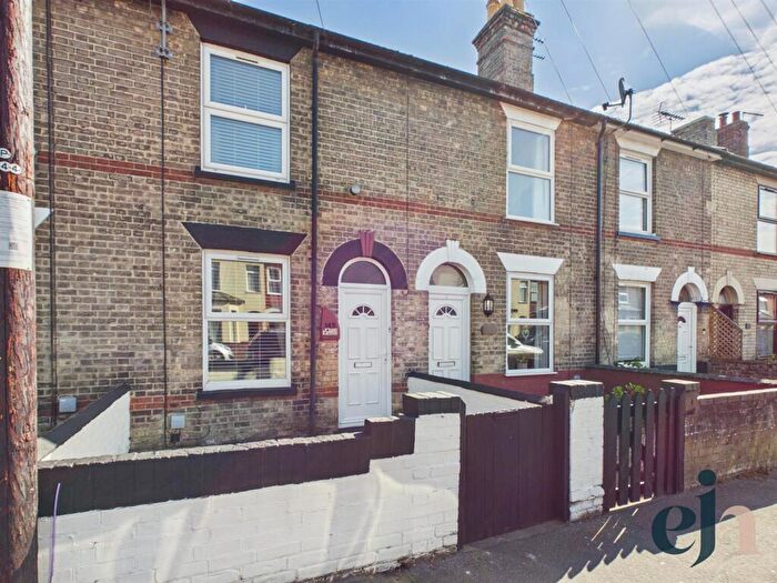 2 Bedroom Terraced House For Sale In St Margarets Road, Lowestoft, NR32