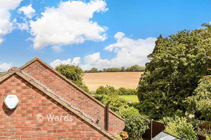 4 Bedroom Detached House For Sale In Green Acres, Eythorne, Dover, Kent, CT15