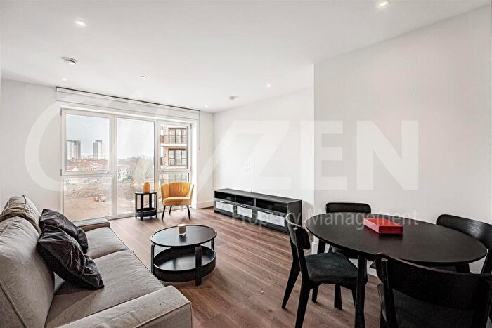 1 Bedroom Flat To Rent In Maple Mews, London, E3