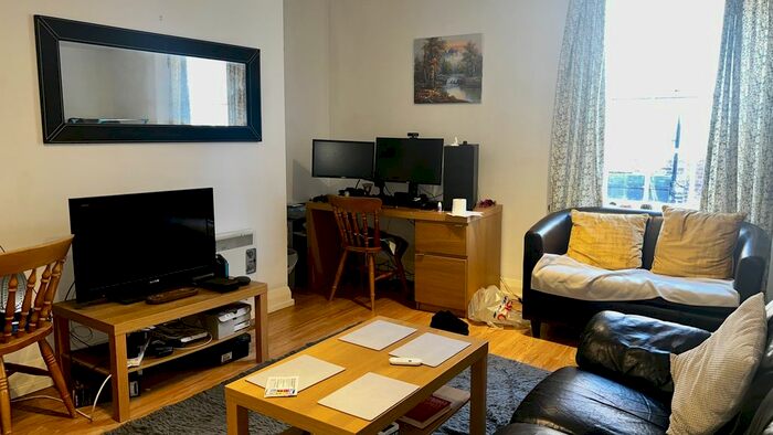 2 Bedroom Flat To Rent In Tanner's Court, City Centre, Newcastle Upon Tyne, NE1