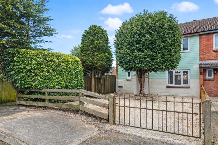 4 Bedroom End Of Terrace House For Sale In Victory Close, Long Eaton, NG10