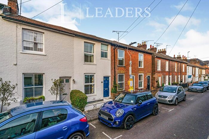 2 Bedroom Terraced House To Rent In Alexandra Road, AL1