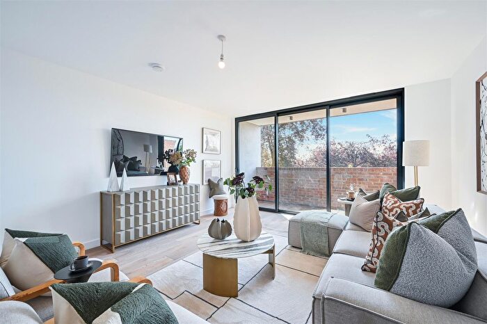 3 Bedroom Flat For Sale In Holland Court, Cottenham Park Road, West Wimbledon, SW20