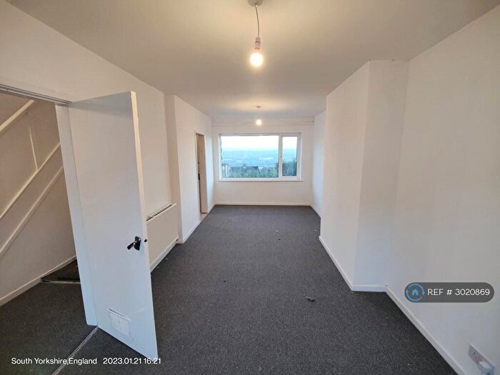 3 Bedroom Semi Detached House To Rent In Sandstone Avenue, Sheffield, S9