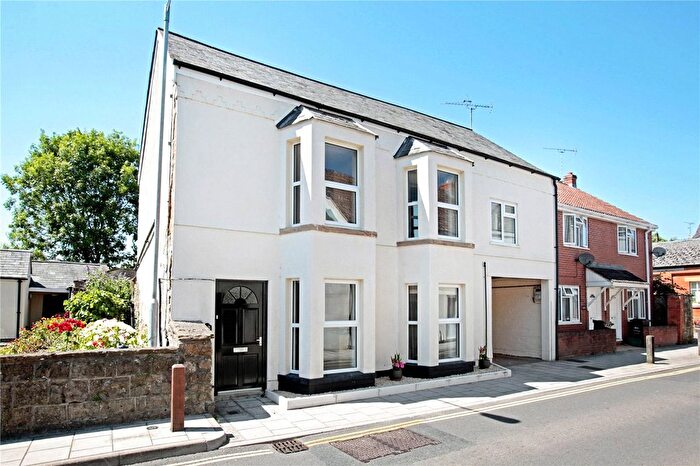 4 Bedroom Detached House To Rent In Ditton Street, Ilminster, Somerset, TA19