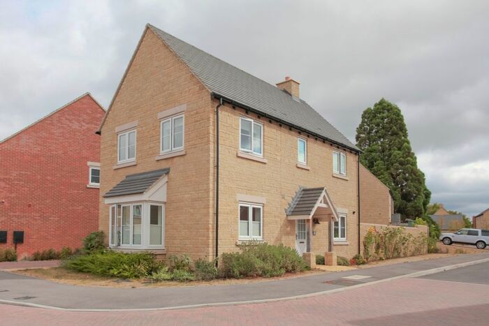 3 Bedroom Detached House To Rent In Jenkins Way, Southmoor, Abingdon, OX13
