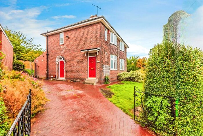 3 Bedroom Semi-Detached House To Rent In Stanwood Avenue, Sheffield, South Yorkshire, S6