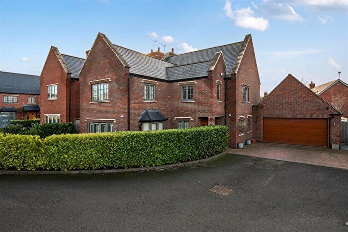 4 Bedroom Detached House For Sale In Elizabeth Close, Welford On Avon, Stratford-upon-Avon, CV37