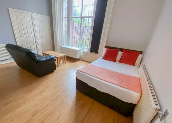 1 Bedroom Flat To Rent In Upper Parliament Street, L8