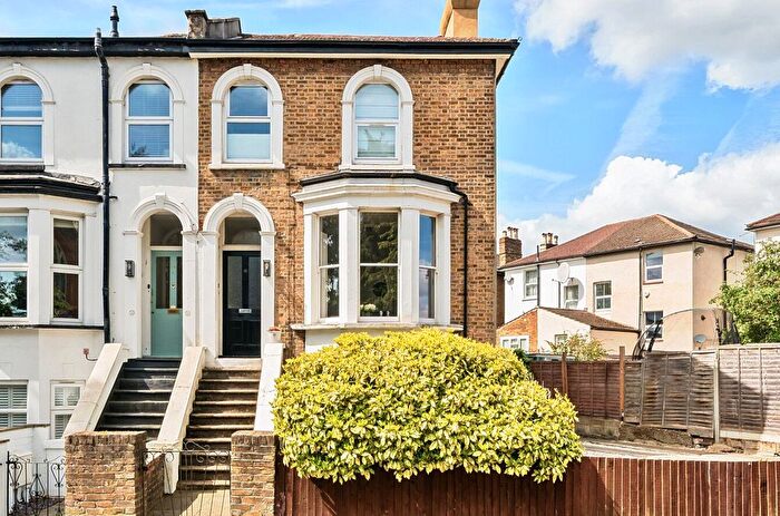 1 Bedroom Flat For Sale In Freelands Road, Bromley, BR1