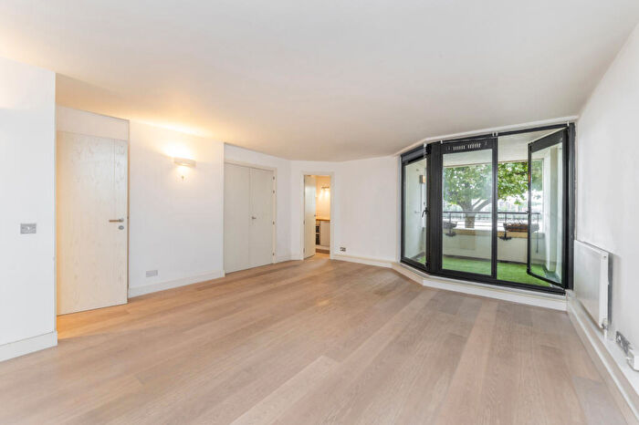 2 Bedroom Flat To Rent In Chart House, Burrells Wharf Square, E14