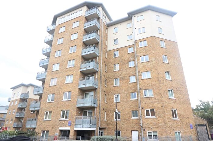 1 Bedroom Flat To Rent In Augustine Bell Tower, Pancras Way, Bow, E3