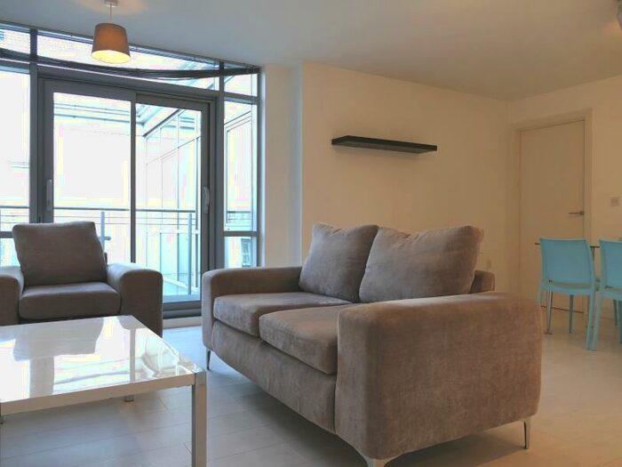 2 Bedroom Apartment To Rent In Manor Mills, Ingram Street, LS11