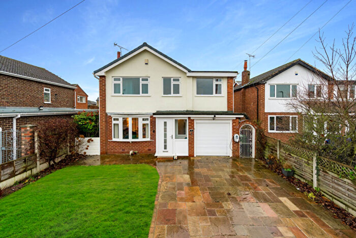 5 Bedroom Detached House For Sale In Eel Mires Garth, Wetherby, West Yorkshire, LS22