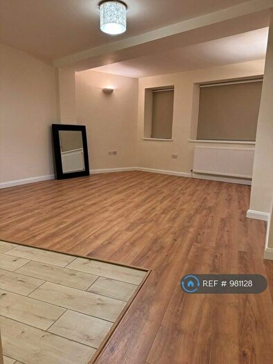 1 Bedroom Flat To Rent In Verney Road, London, SE16