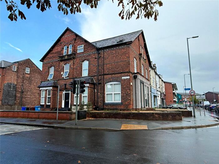 13 Bedroom Apartment For Sale In Mauldeth Road, Ladybarn, M14