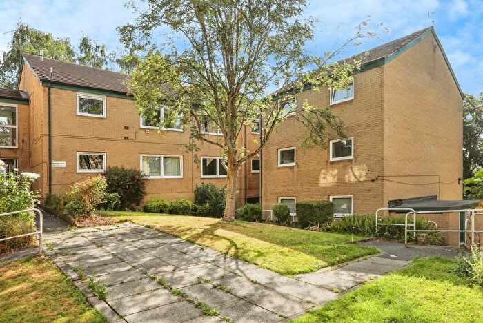 2 Bedroom Flat For Sale In Fulwood Road, Sheffield, South Yorkshire, S10