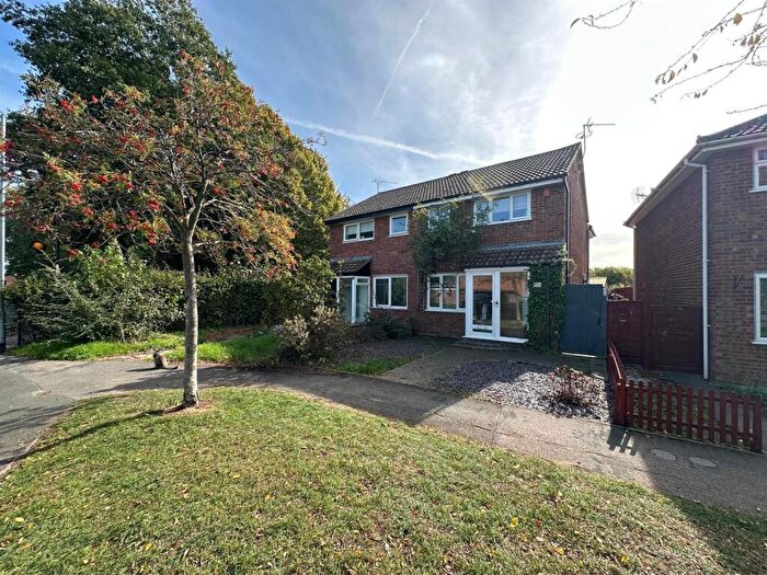 3 Bedroom Semi-Detached House For Sale In Lavenham Way, Stowmarket, IP14