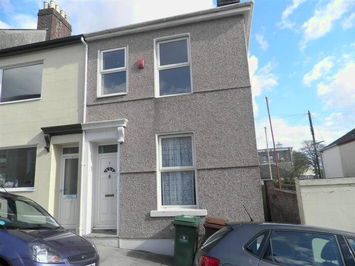 3 Bedroom Property To Rent In Wesley Place, Peverell, Plymouth, PL3