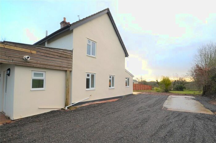 3 Bedroom Detached House To Rent In Growen Cottages, Cullompton, Devon, EX15