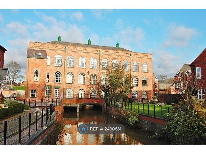 3 Bedroom Flat To Rent In Weavers Close, Quorn, Loughborough, LE12