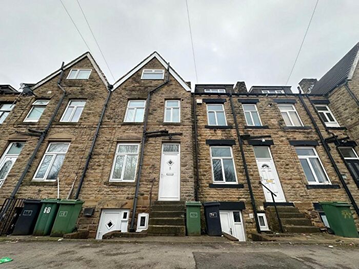 2 Bedroom Terraced House To Rent In Broomhill Terrace, Batley, WF17