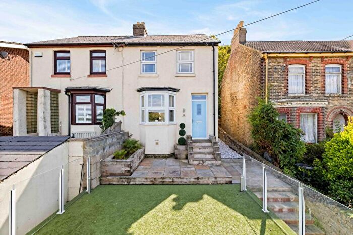 3 Bedroom Semi Detached House For Sale In Hardwicke Road, Maxton, Dover, CT17