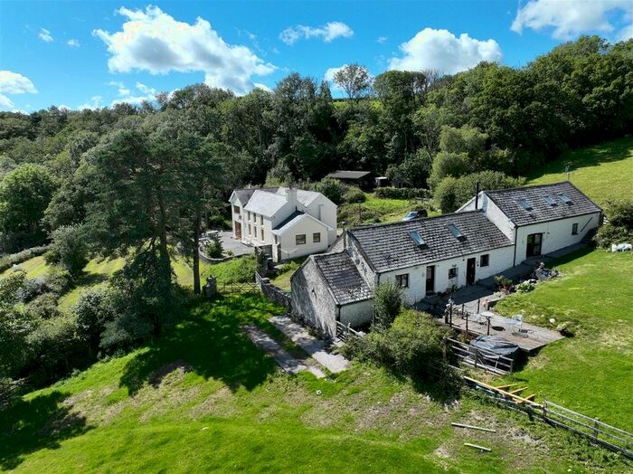 8 Bedroom Farm For Sale In Whitemill, Carmarthen, SA32