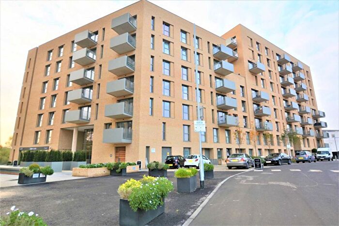 1 Bedroom Flat To Rent In Moorhen Drive, Edgware, NW9