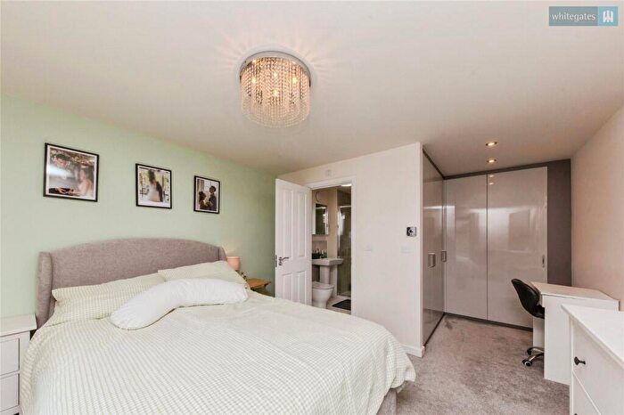 4 Bedroom Detached House For Sale In Reaseheath Way, Henhull, Nantwich, Cheshire, CW5 - Photo 12