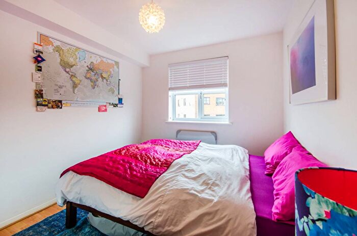 1 Bedroom Flat For Sale In John Williams Close, New Cross, London, SE14