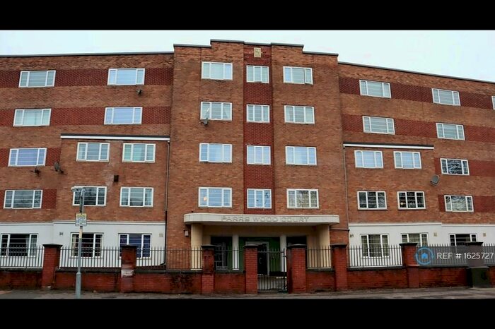 2 Bedroom Flat To Rent In Parrs Wood Court, Manchester, M20