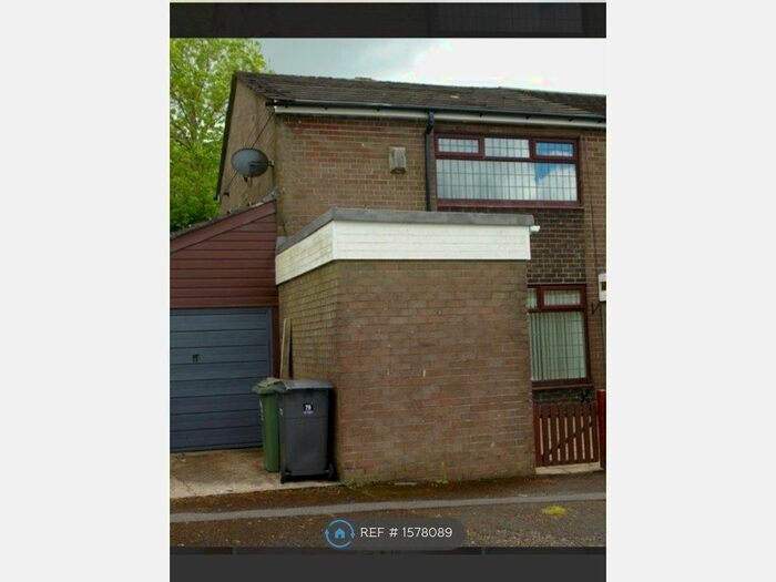 2 Bedroom Terraced House To Rent In Swift Road, Oldham, OL1