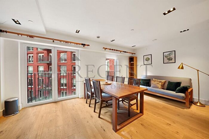 Studio To Rent In Keybridge Tower, Exchange Gardens, SW8